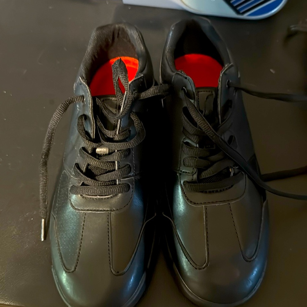 Size 7 shoes for Crews non skid